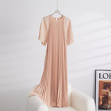 Yidouxian Pleated Dress Women's Fashion Comfortable Spring 2023 New Loose Plus Size Korean Design Round Neck Lace Up Long Dress