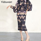 Yidouxian 2023 New Printed Bat Sleeve Dress V-neck Three Quarter Sleeve Fashion Pleated Long Dress Elegant Women's Clothing